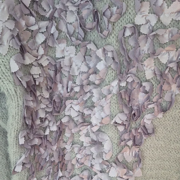 Simply Couture Gray Sweater with SILVER Floral Design - Picture 6 of 10